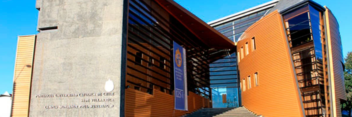 Edificio Pontificia Universidad Católica