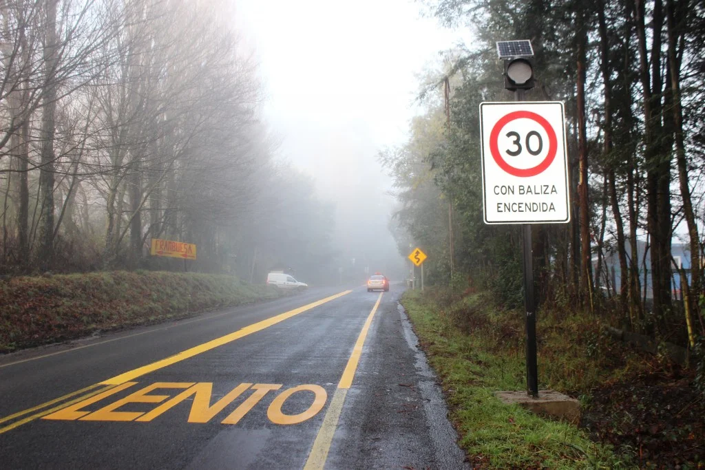 Afunalhue Quetroco: vecinos se movilizan por camino rural y Villarrica interviene con maquinaria
